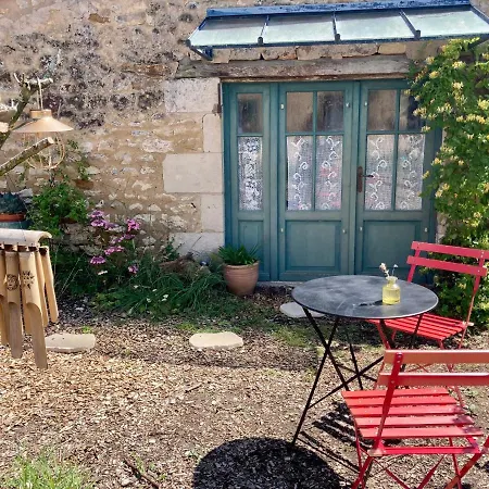 Les Du Maine Moutard Holiday home *